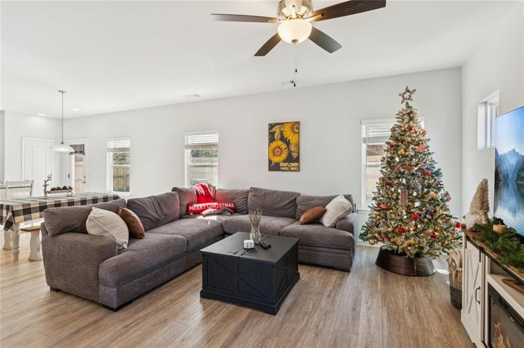 3 bedroom, 3 bathroom, 1,855 sq ft single family residence for rent at 566 Skye Drive, Commerce, GA 30529 for $2,245 a month — photo 5