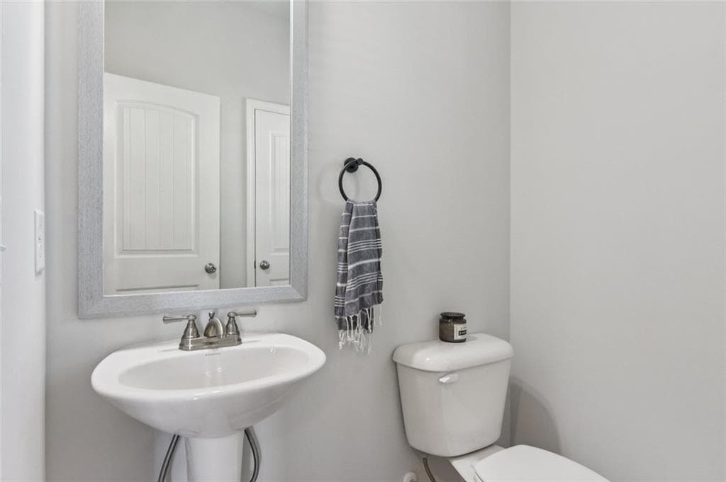 3 bedroom, 3 bathroom, 1,855 sq ft single family residence for rent at 566 Skye Drive, Commerce, GA 30529 for $2,245 a month — photo 9