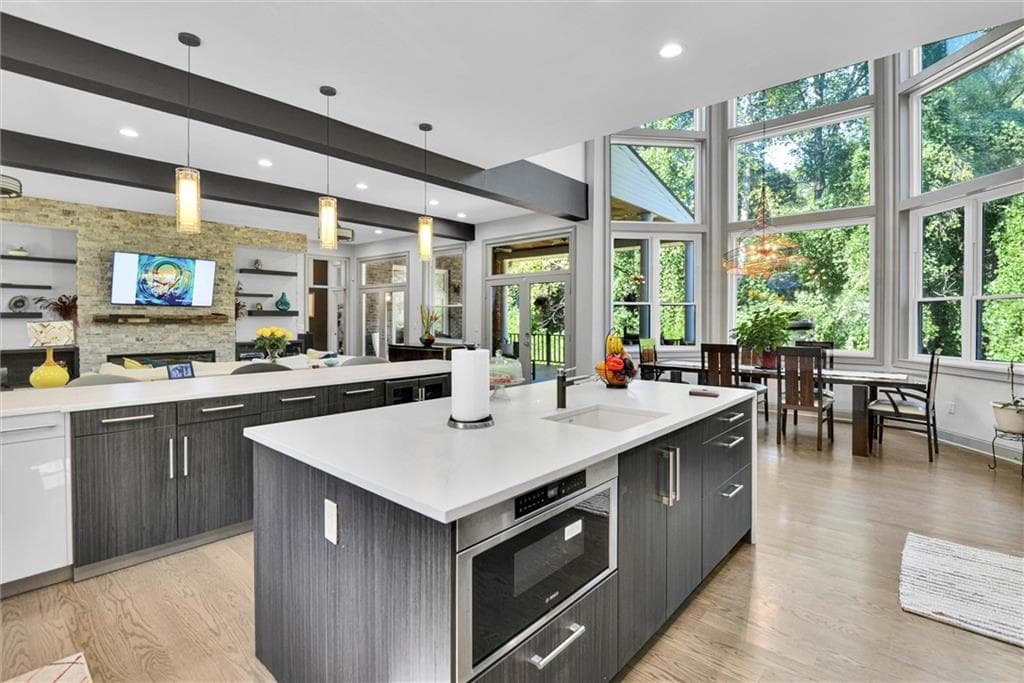 6 bedroom, 6 bathroom, 6,600 sq ft single family residence for sale at 3727 Finger Creek, Lilburn, GA 30047 — photo 10