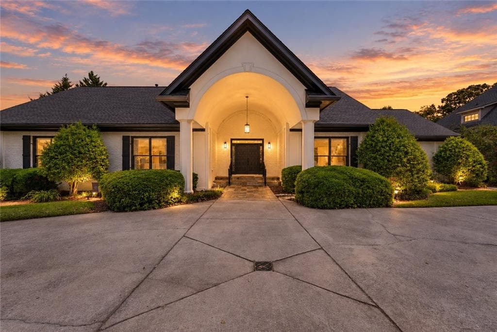 5 bedroom, 4 bathroom, 6,256 sq ft single family residence for sale at 4512 Northampton, Flowery Branch, GA 30542