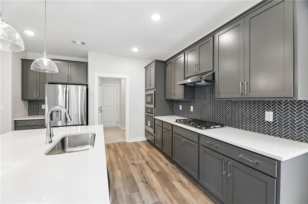2 bedroom, 2 bathroom, 1,891 sq ft single family residence for sale at 821 Capwood Lane, Locust Grove, GA 30248 — photo 8