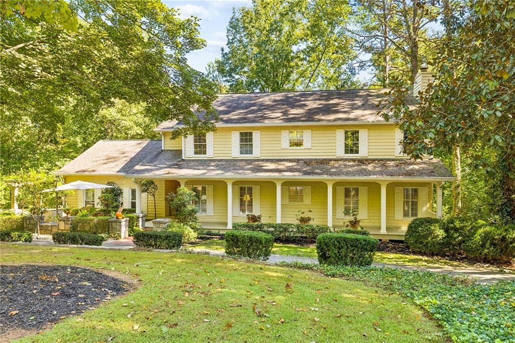 4 bedroom, 5 bathroom, 4,358 sq ft single family residence for sale at 5075 Jett Forest Trail, Sandy Springs, GA 30327