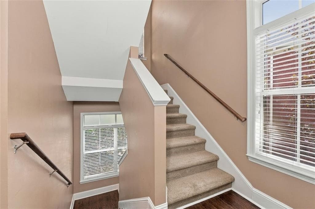 2 bedroom, 3 bathroom, 1,578 sq ft townhouse for sale at 1116 Glenridge Place 605, Sandy Springs, GA 30342 — photo 10