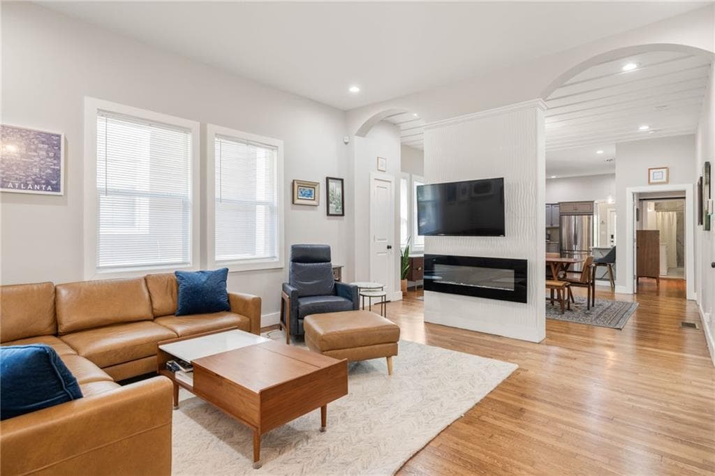 3 bedroom, 2 bathroom, 1,800 sq ft single family residence for rent at 911 Crew Street, Atlanta, GA 30315 for $3,000 a month — photo 4