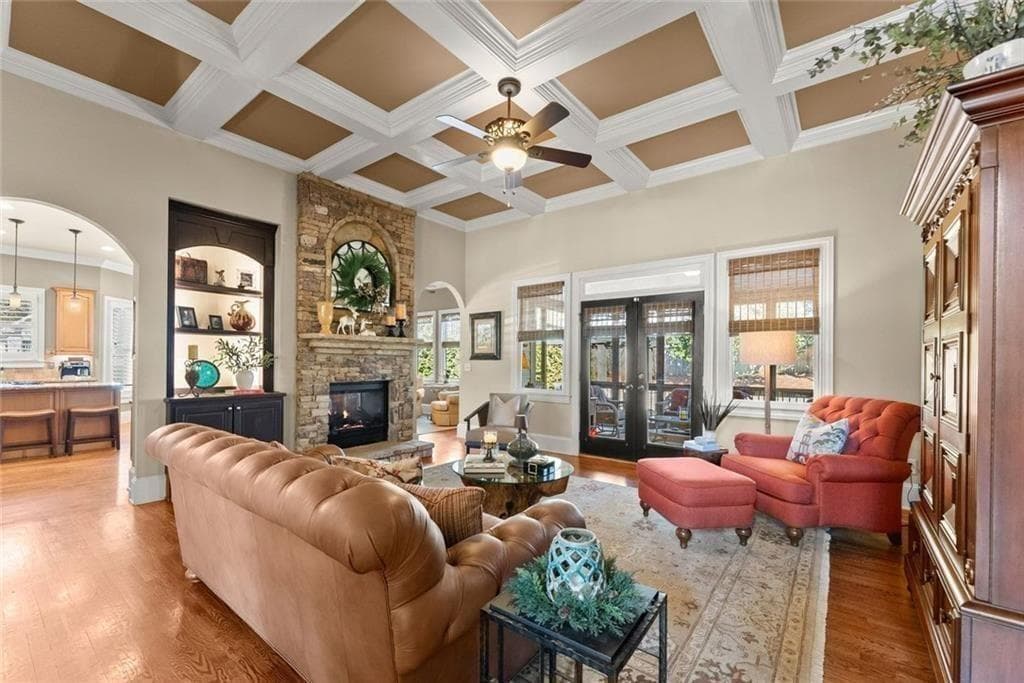 5 bedroom, 6 bathroom, 6,497 sq ft single family residence for sale at 1875 Southers Circle, Suwanee, GA 30024 — photo 6
