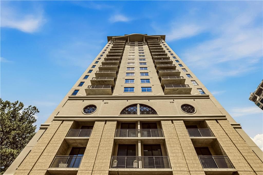 2 bedroom, 2 bathroom, 1,233 sq ft condominium for sale at 3040 Peachtree Road 1503, Atlanta, GA 30305