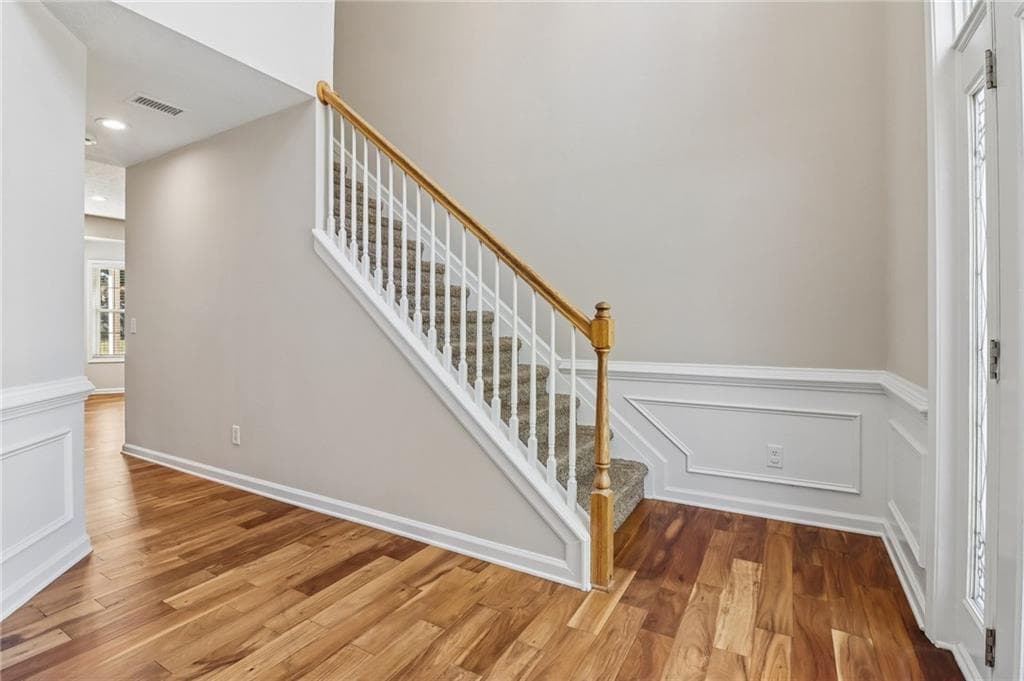 4 bedroom, 3 bathroom, 2,614 sq ft single family residence for sale at 2815 Belshire Trail, Dacula, GA 30019 — photo 5