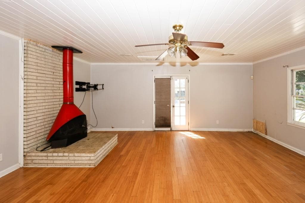 7 bedroom, 5 bathroom, 3,226 sq ft single family residence for rent at 5075 Winters Chapel Road, Atlanta, GA 30360 for $3,950 a month — photo 5