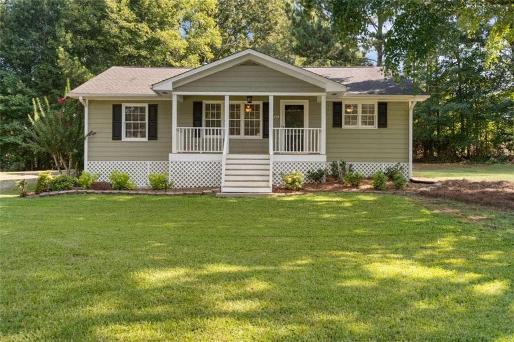 3 bedroom, 2 bathroom, 1,506 sq ft single family residence for sale at 243 Seay Road, Fayetteville, GA 30215 — photo 4
