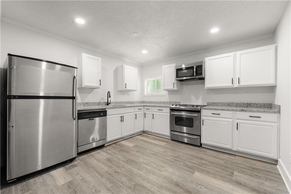3 bedroom, 2 bathroom, 1,234 sq ft single family residence for rent at 4755 Kent Road, Atlanta, GA 30337 for $1,950 a month — photo 4