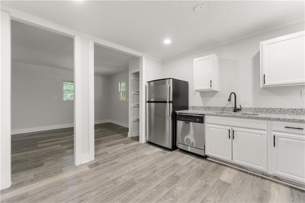 3 bedroom, 2 bathroom, 1,234 sq ft single family residence for rent at 4755 Kent Road, Atlanta, GA 30337 for $1,950 a month — photo 10