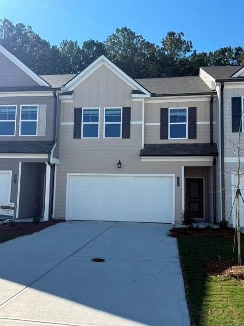 3 bedroom, 3 bathroom, 1,697 sq ft townhouse for sale at 1054 Merritt Drive 28, Villa Rica, GA 30180