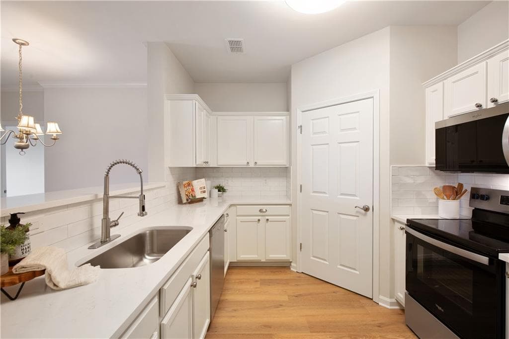 2 bedroom, 2 bathroom, 1,209 sq ft condominium for sale at 1955 Nocturne Drive 3204, Alpharetta, GA 30009 — photo 6