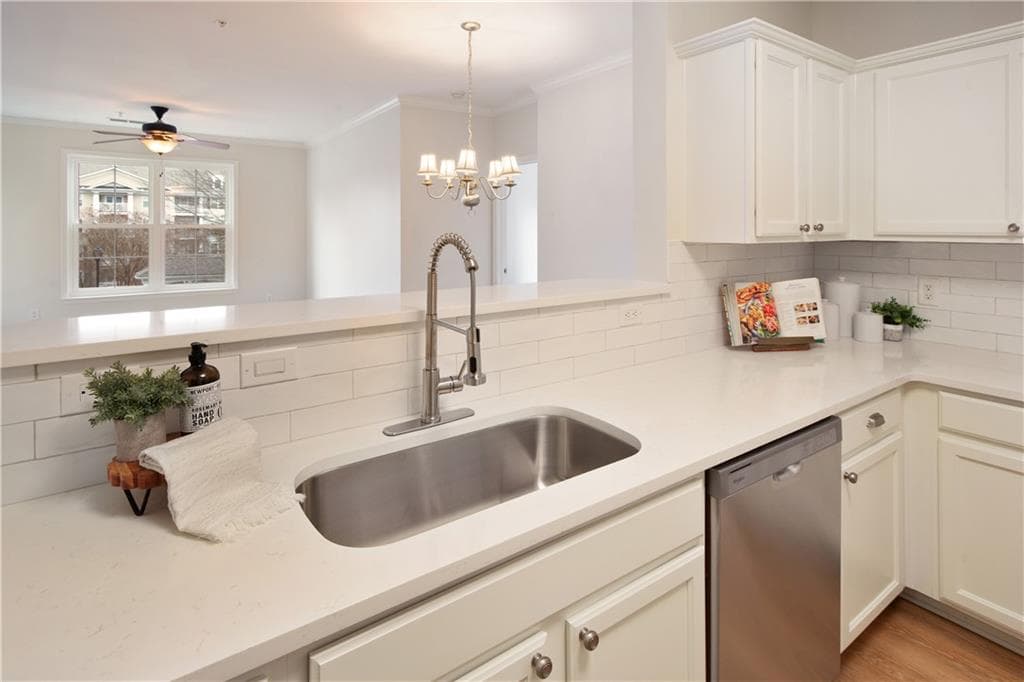 2 bedroom, 2 bathroom, 1,209 sq ft condominium for sale at 1955 Nocturne Drive 3204, Alpharetta, GA 30009 — photo 4