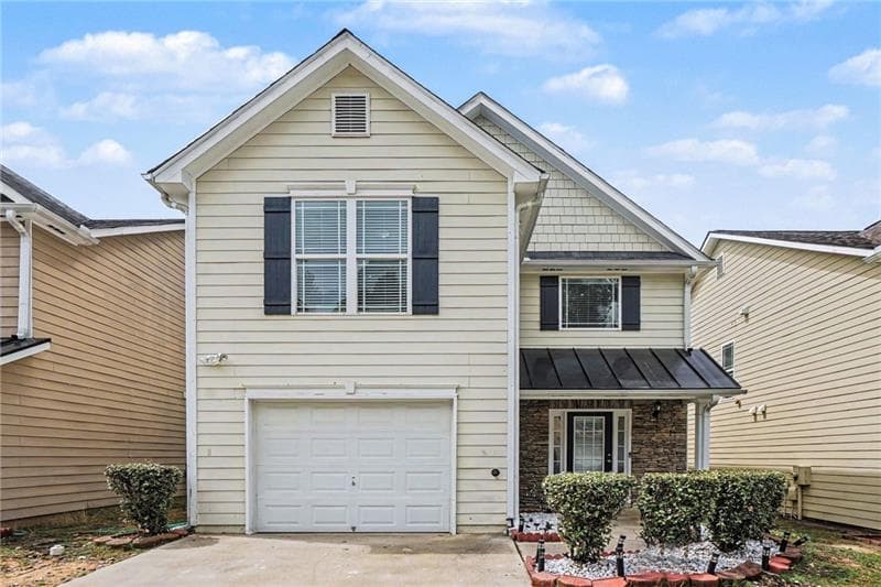 3 bedroom, 3 bathroom, 1,848 sq ft single family residence for sale at 2025 Briar Creek Court, Conyers, GA 30012