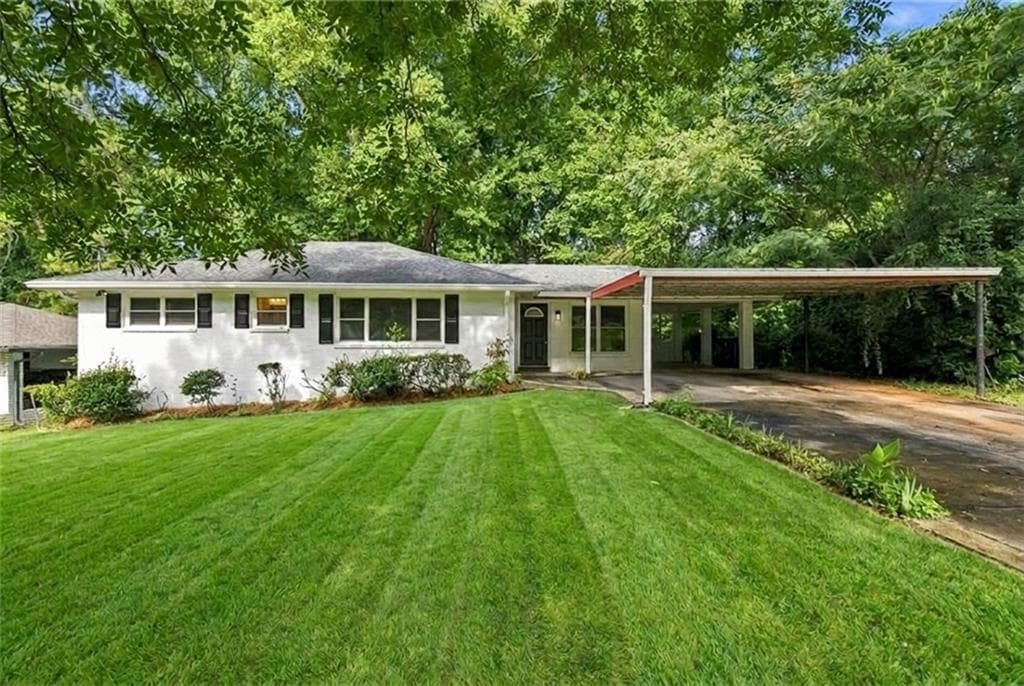 3 bedroom, 2 bathroom, 1,388 sq ft single family residence for sale at 2167 Cloverdale Drive, Atlanta, GA 30316