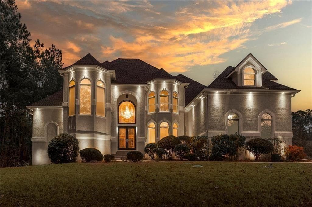 8 bedroom, 8 bathroom, 8,000 sq ft single family residence for sale at 170 Longcreek Drive, Fayetteville, GA 30214 — photo 2