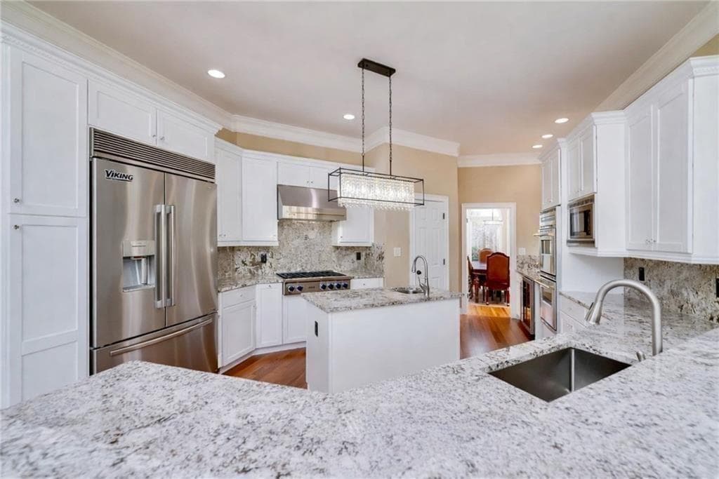 8 bedroom, 8 bathroom, 8,000 sq ft single family residence for sale at 170 Longcreek Drive, Fayetteville, GA 30214 — photo 5