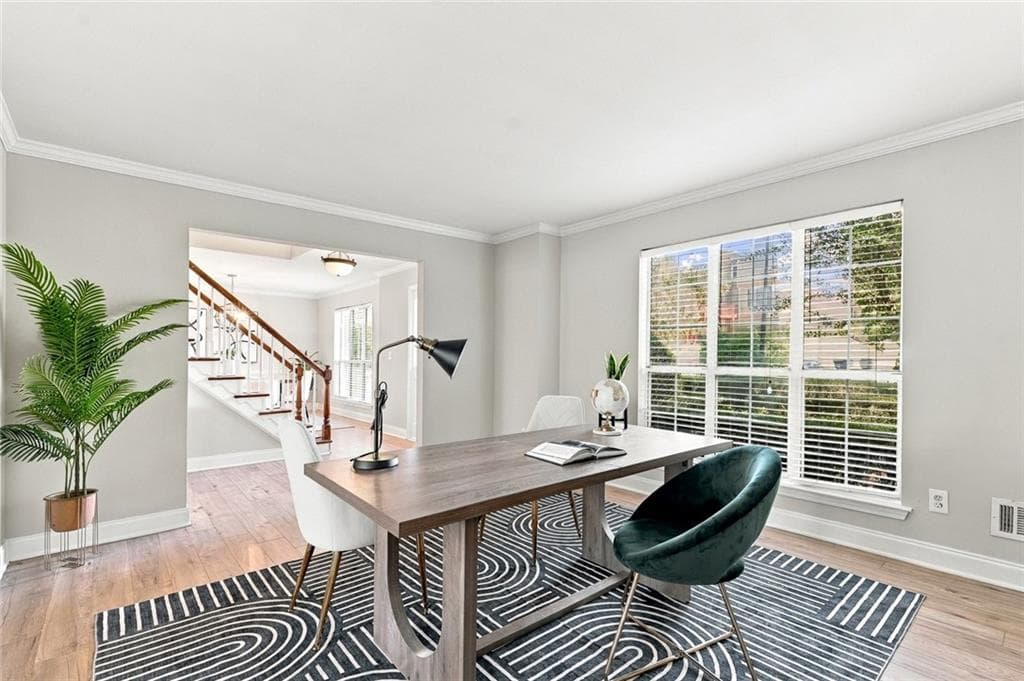 4 bedroom, 3 bathroom, 2,746 sq ft single family residence for sale at 690 Ruxbury Court, Suwanee, GA 30024 — photo 5
