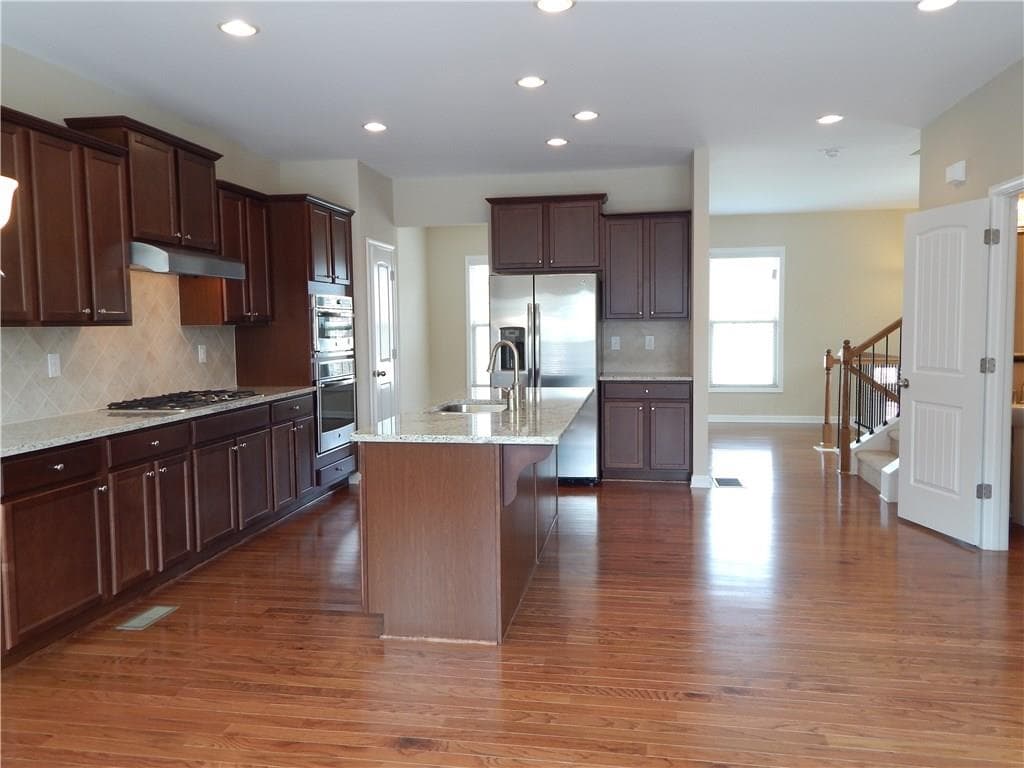 3 bedroom, 4 bathroom, 1,748 sq ft townhouse for rent at 3381 N Twin Alley, Milton, GA 30004 for $2,600 a month — photo 6