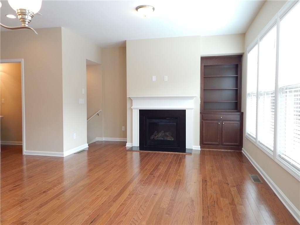 3 bedroom, 4 bathroom, 1,748 sq ft townhouse for rent at 3381 N Twin Alley, Milton, GA 30004 for $2,600 a month — photo 9
