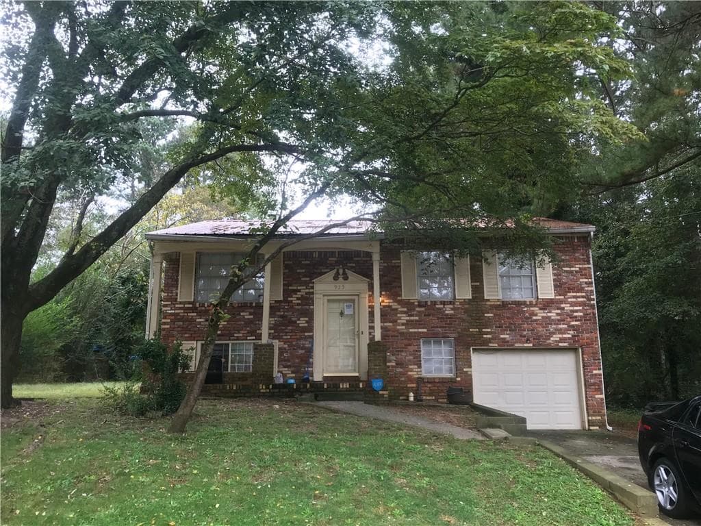 4 bedroom, 11 bathroom, 1,575 sq ft single family residence for sale at 935 Bimini Lane, Forest Park, GA 30297