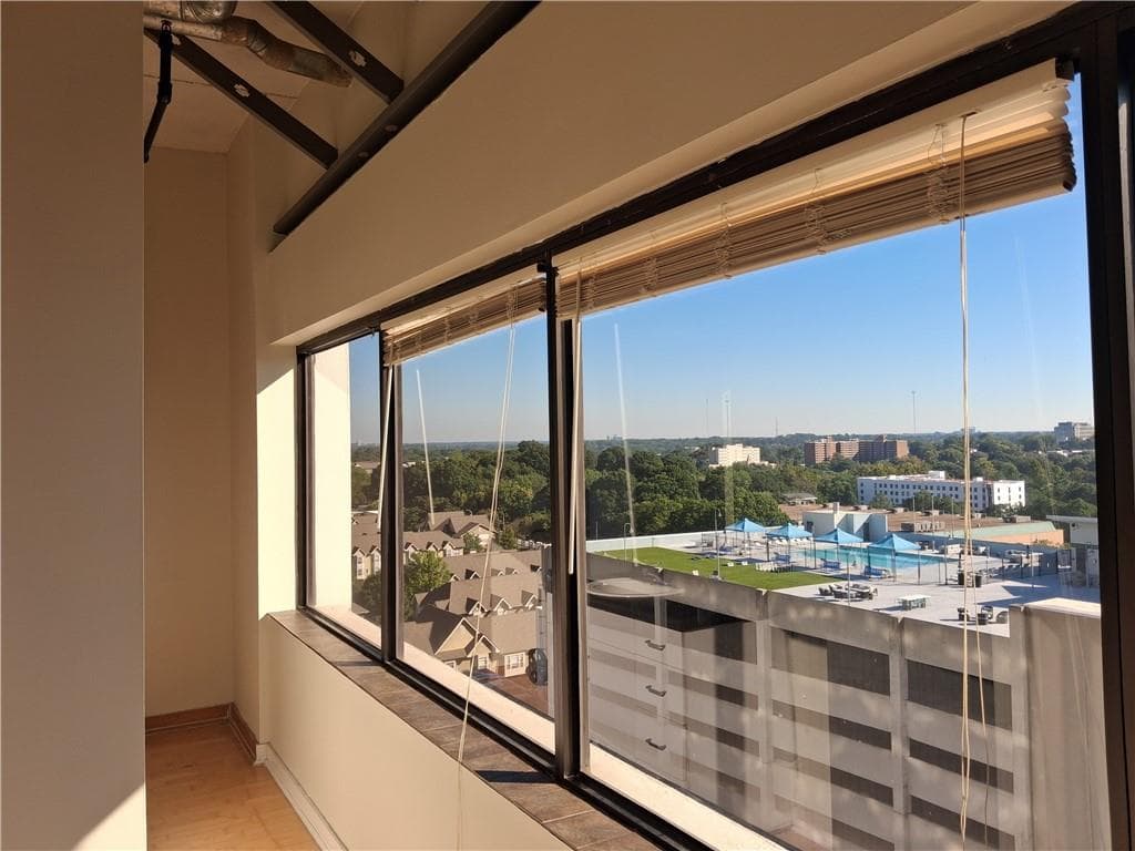 1 bedroom, 1 bathroom, 809 sq ft condominium for sale at 120 Ralph Mcgill Boulevard 911, Atlanta, GA 30308 — photo 10