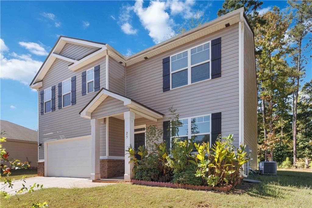 5 bedroom, 3 bathroom, 2,556 sq ft single family residence for sale at 25 Lena Court, Covington, GA 30016 — photo 2