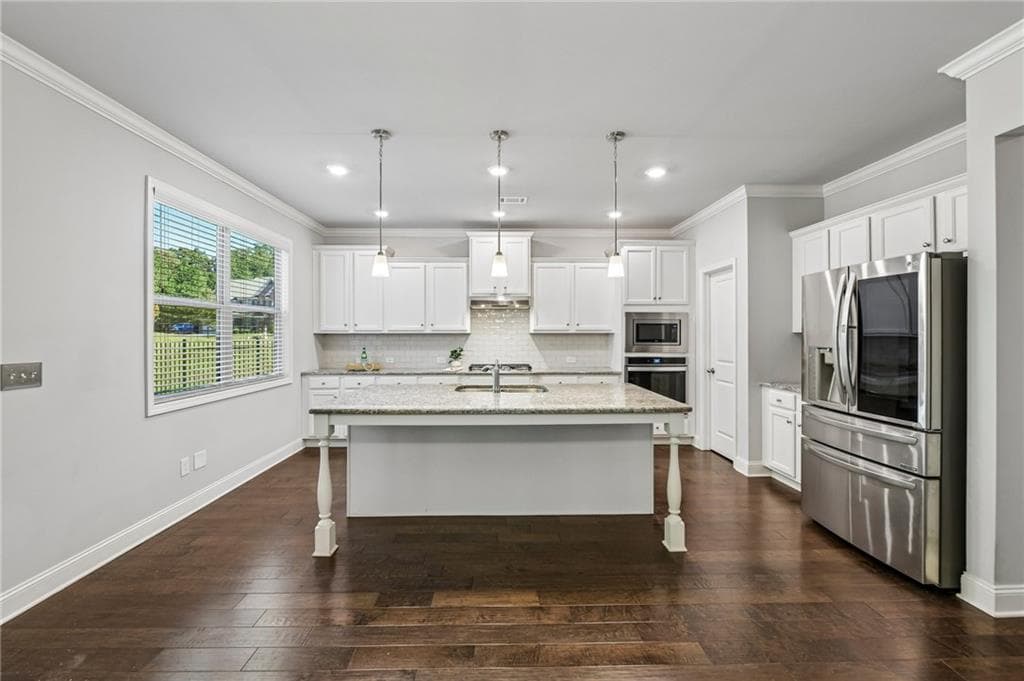 5 bedroom, 4 bathroom, 3,401 sq ft single family residence under contract at 1491 Cobblefield Circle, Dacula, GA 30019 — photo 8
