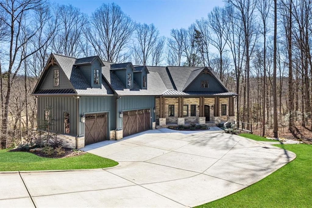 6 bedroom, 6 bathroom, 5,707 sq ft single family residence for sale at 448 Golden Bear Pass, Dahlonega, GA 30533 — photo 9