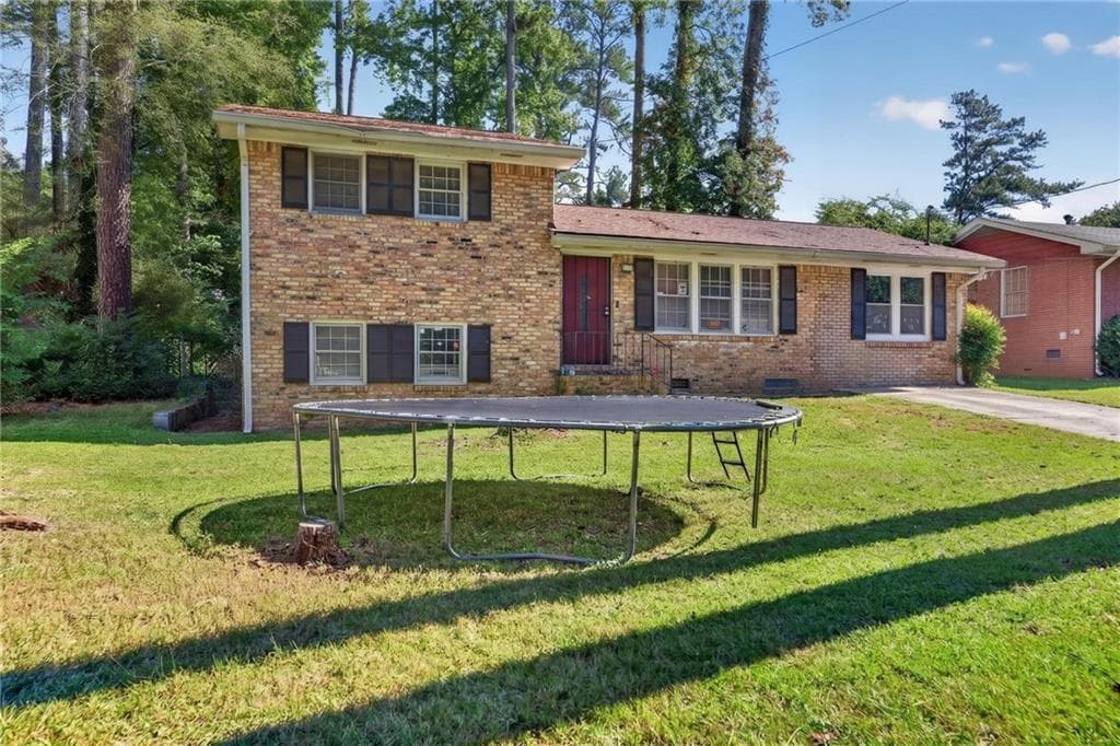 4 bedroom, 2 bathroom, 1,751 sq ft single family residence for sale at 5918 Pinecreek Road, Forest Park, GA 30297 — photo 1 of 24