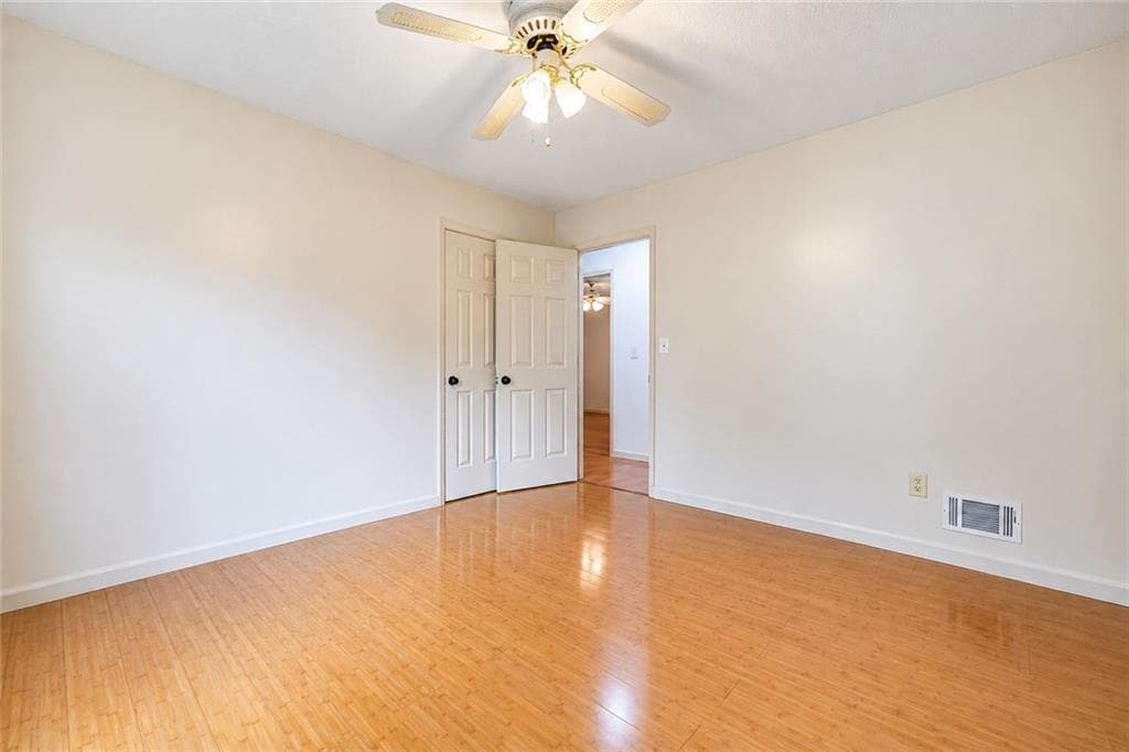 5 bedroom, 2 bathroom, 1,676 sq ft single family residence for sale at 1668 Woodsong Court, Grayson, GA 30017 — photo 6