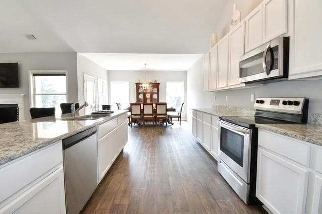 4 bedroom, 4 bathroom, 2,419 sq ft single family residence for sale at 398 Grand Oaks Avenue, Bethlehem, GA 30620 — photo 5