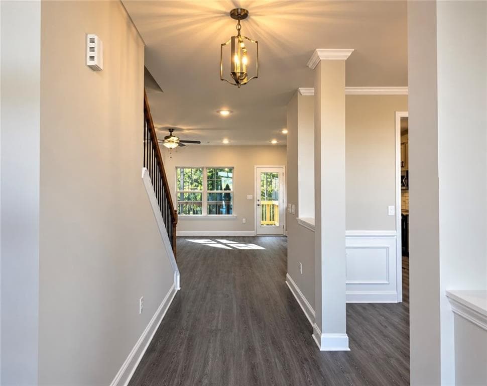 5 bedroom, 4 bathroom, 2,628 sq ft single family residence for sale at 216 Magnolia Villas Drive, Cornelia, GA 30531 — photo 8