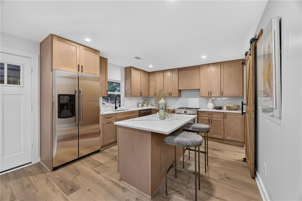 3 bedroom, 2 bathroom, 1,528 sq ft single family residence for sale at 1713 Cahoon Street, Atlanta, GA 30310 — photo 3