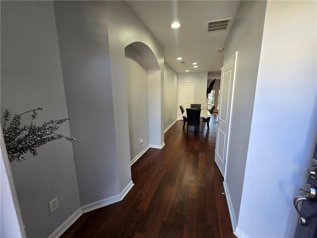3 bedroom, 3 bathroom, 1,725 sq ft condominium for sale at 5147 Madeline Place, Stone Mountain, GA 30083 — photo 5