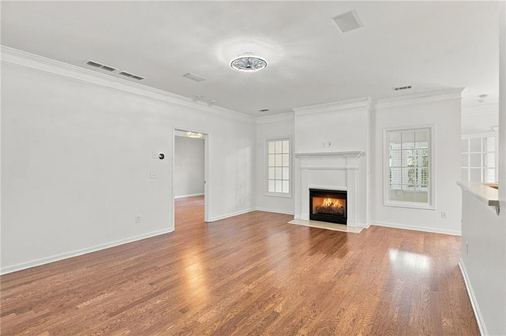 4 bedroom, 3 bathroom, 4,051 sq ft townhouse for sale at 129 Holiday Road 64, Buford, GA 30518 — photo 7