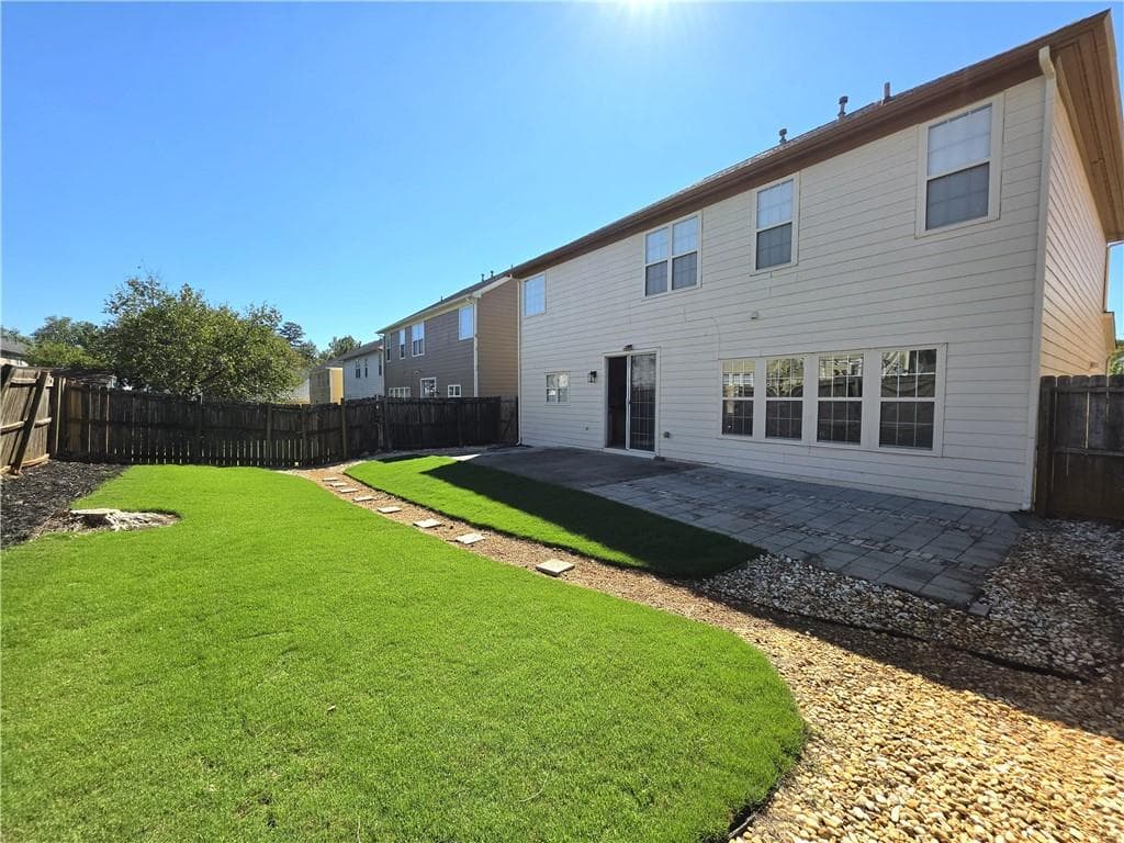 4 bedroom, 3 bathroom, 2,587 sq ft single family residence for sale at 781 Goldenrod Way, Norcross, GA 30093 — photo 4