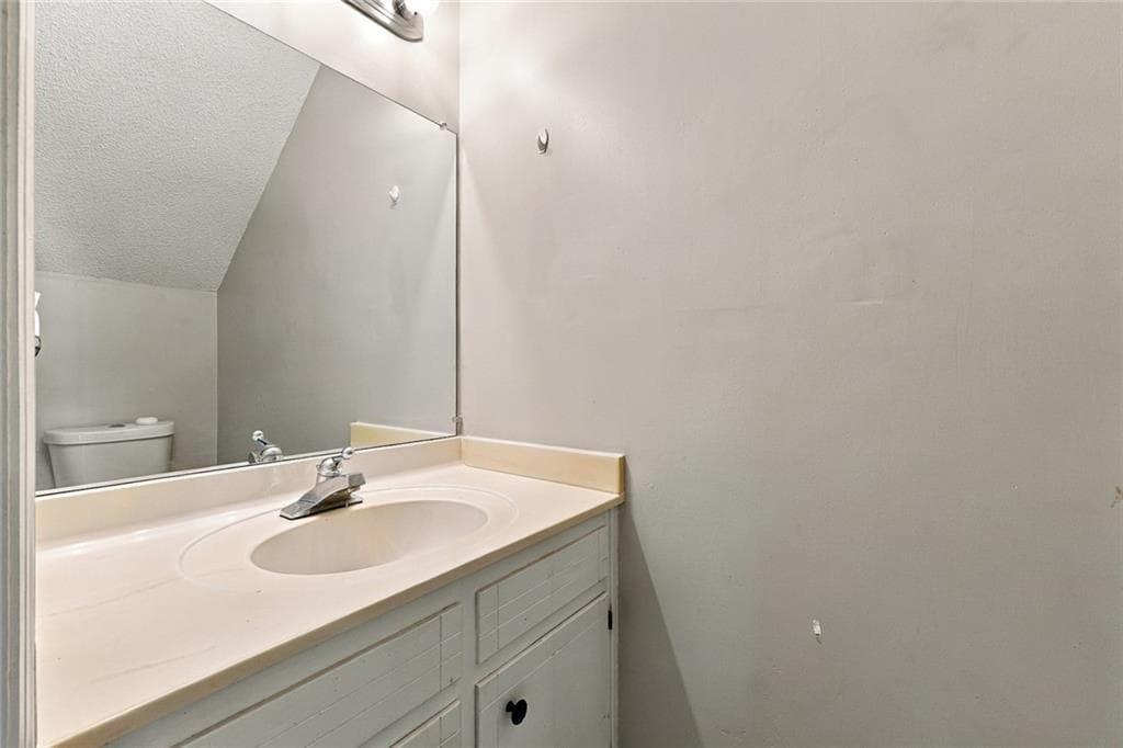2 bedroom, 2 bathroom, 1,024 sq ft condominium for rent at 3730 Old Flowery Bra Road H3, Oakwood, GA 30566 for $1,400 a month — photo 4