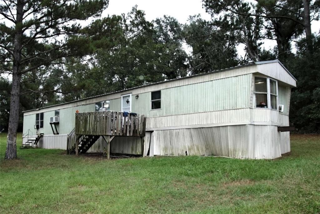 3 bedroom, 2 bathroom, 1,064 sq ft single family residence for sale at 48 Apple Dr, Lakeland, GA 31635 — photo 5