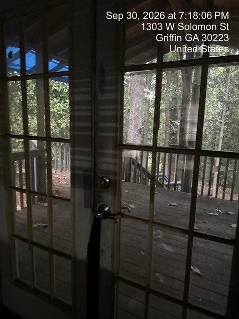 3 bedroom, 3 bathroom, 1,512 sq ft single family residence for sale at 1303 W Solomon St, Griffin, GA 30223 — photo 3