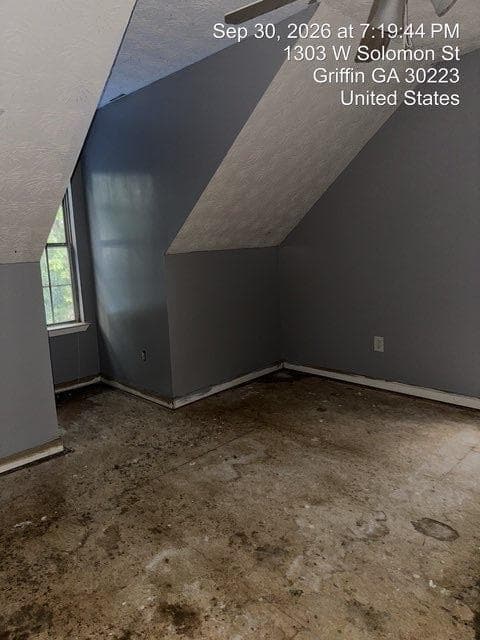 3 bedroom, 3 bathroom, 1,512 sq ft single family residence for sale at 1303 W Solomon St, Griffin, GA 30223 — photo 6