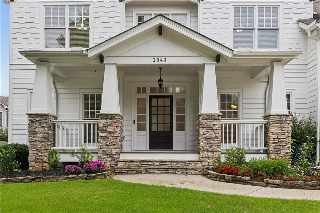 4 bedroom, 3 bathroom, 2,989 sq ft single family residence for sale at 2843 Seagrave Way, Marietta, GA 30066 — photo 2