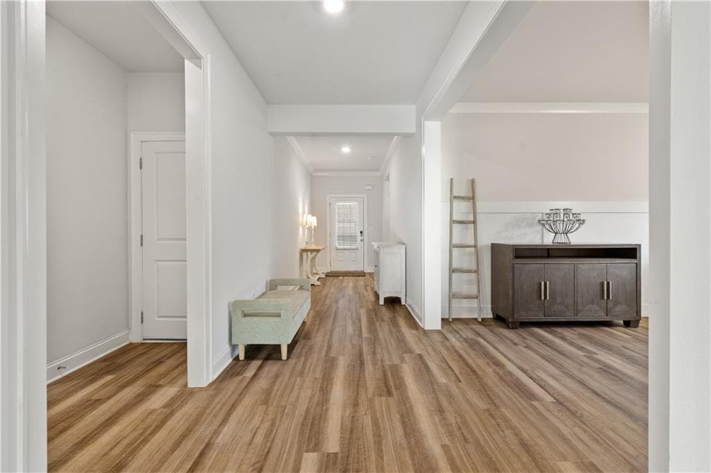 4 bedroom, 3 bathroom, 2,783 sq ft single family residence for sale at 6545 TrailwayTrace Trace, Cumming, GA 30041 — photo 6