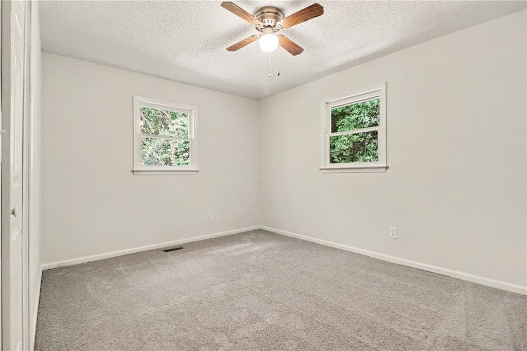 3 bedroom, 3 bathroom, 2,696 sq ft single family residence for sale at 241 Moss Cove Road, Blairsville, GA 30512 — photo 7