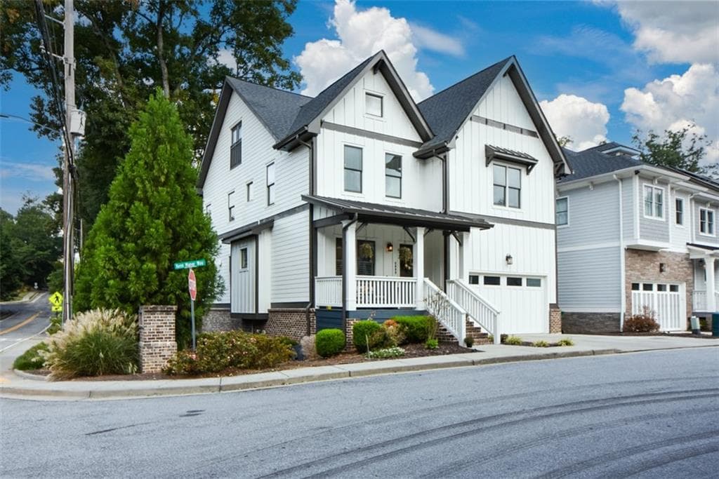 6 bedroom, 6 bathroom, 5,509 sq ft single family residence for sale at 6009 Kenn Manor Way, Norcross, GA 30071 — photo 2