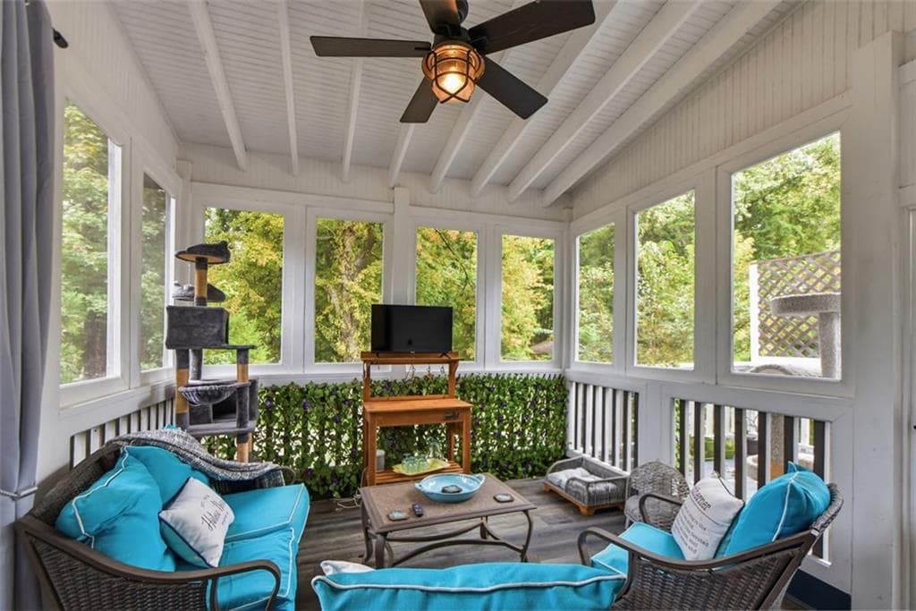 6 bedroom, 6 bathroom, 5,509 sq ft single family residence for sale at 6009 Kenn Manor Way, Norcross, GA 30071 — photo 4