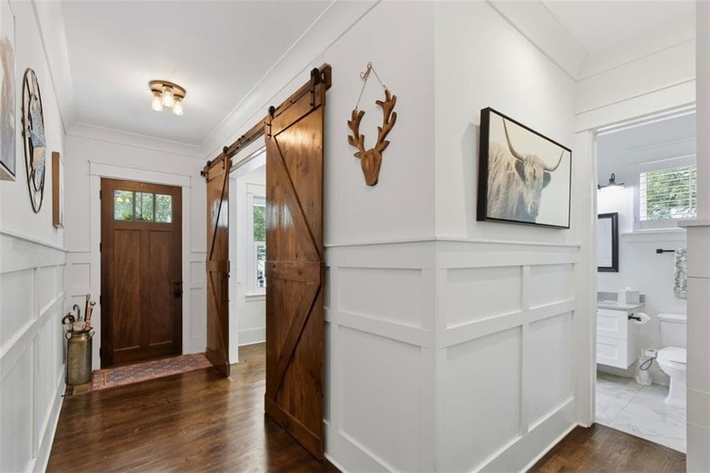 6 bedroom, 6 bathroom, 5,509 sq ft single family residence for sale at 6009 Kenn Manor Way, Norcross, GA 30071 — photo 6