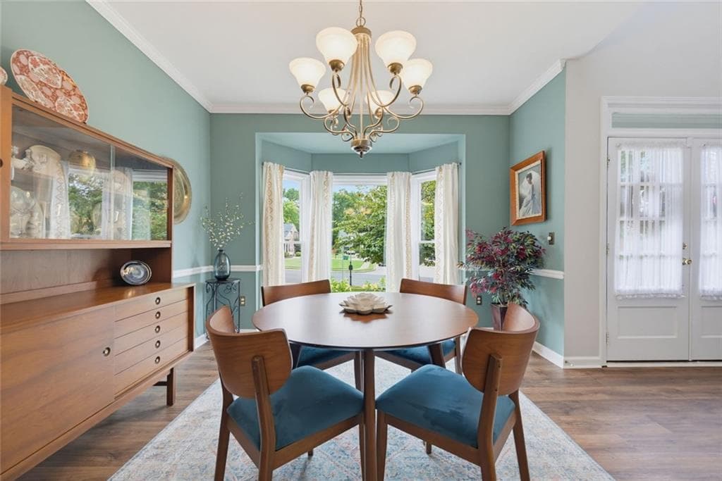4 bedroom, 3 bathroom, 2,348 sq ft single family residence under contract at 6590 Grand Magnolia Drive, Sugar Hill, GA 30518 — photo 5
