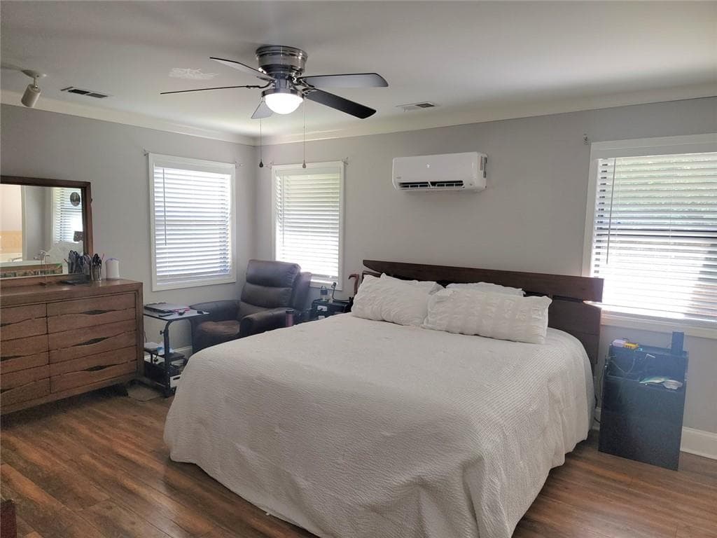 3 bedroom, 2 bathroom, 1,844 sq ft single family residence for rent at 5104 Carole Place, Stone Mountain, GA 30087 for $1,950 a month — photo 9